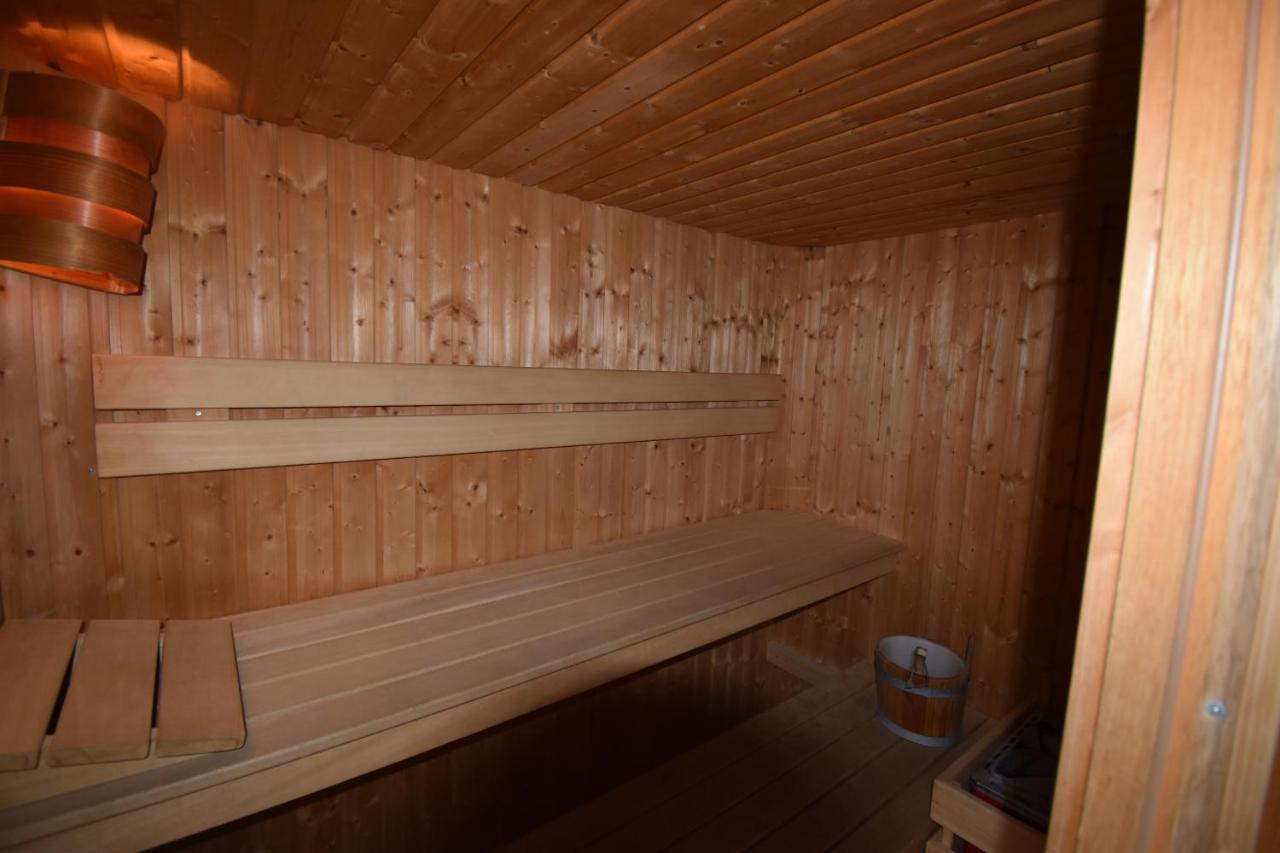 Chalets Clovis I & II Vaujany Eksteriør billede